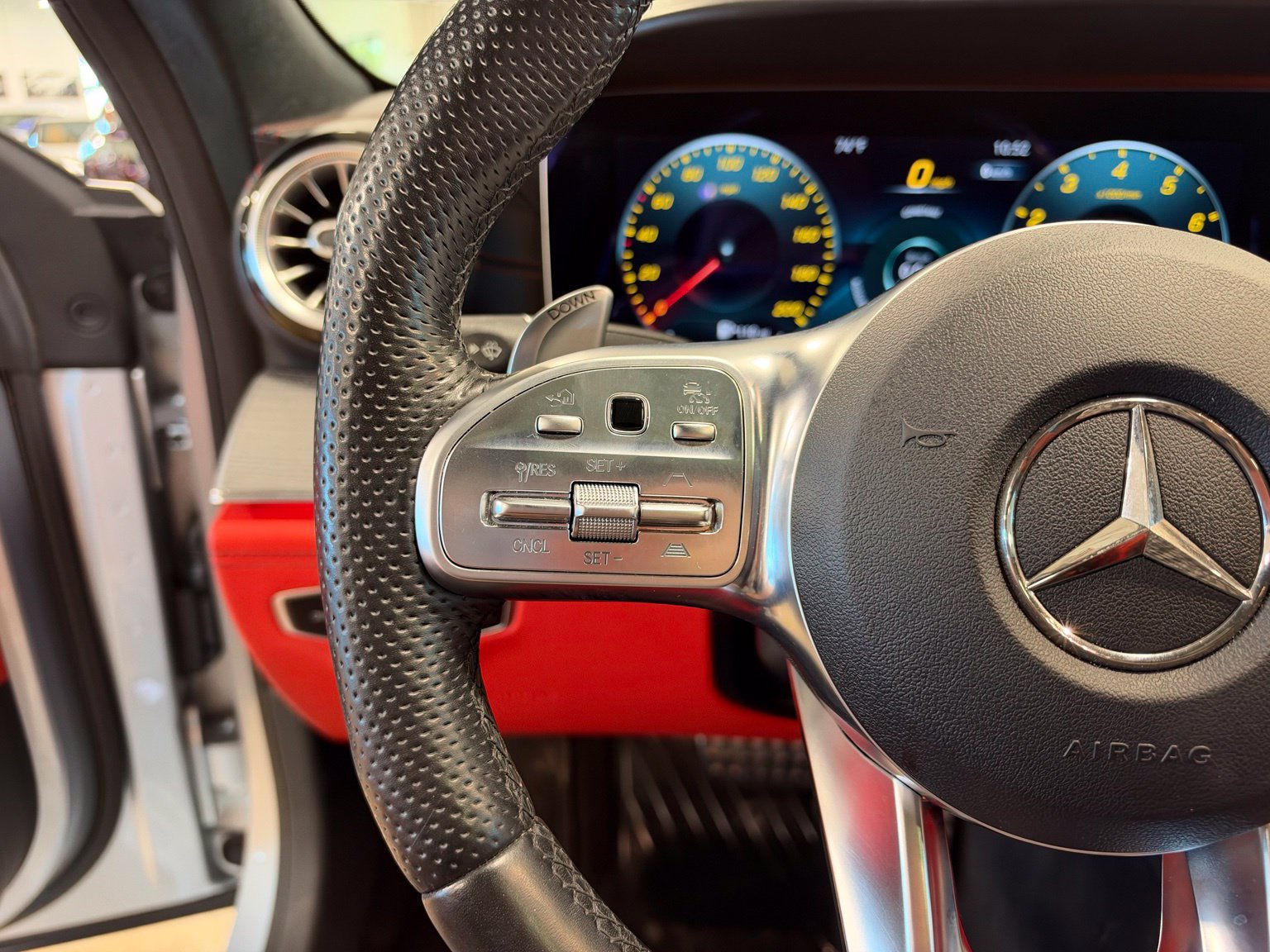 Used 2021 Mercedes-Benz AMG GT 43 image 20