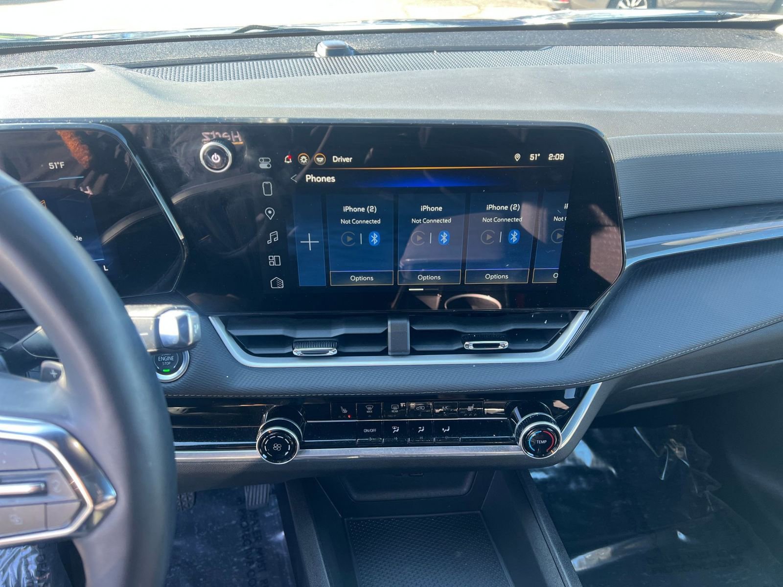 Used 2025 Chevrolet Equinox LT image 18