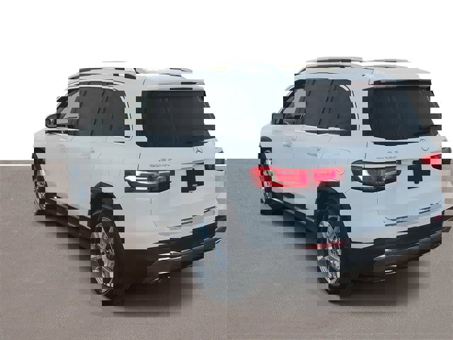 Used 2021 Mercedes-Benz GLB 250 4MATIC image 3