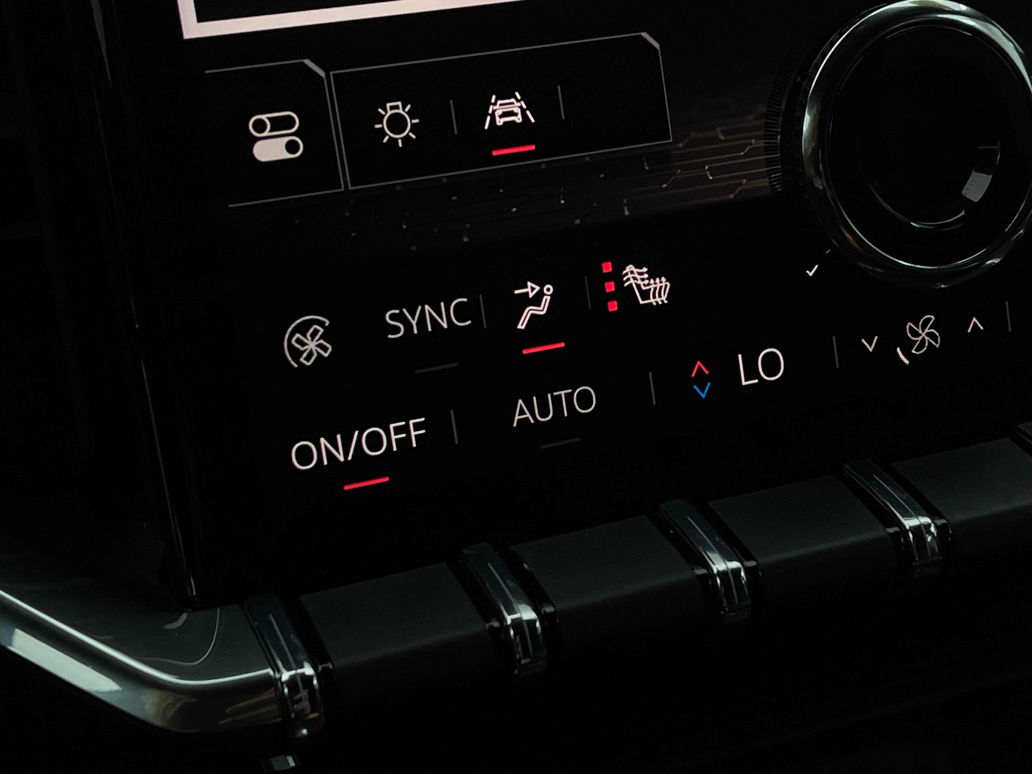 Used 2025 GMC Acadia Elevation FWD image 5