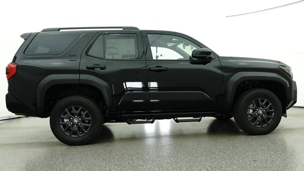 New 2026 Toyota 4Runner SR5 AWD/4WD image 30