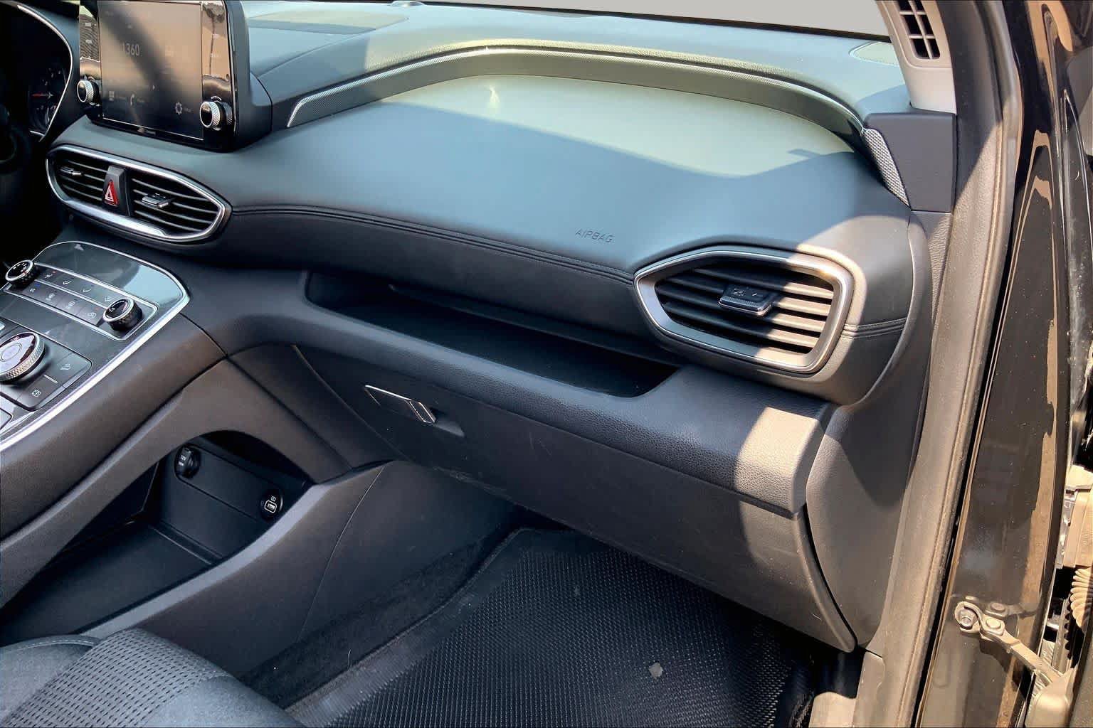 Used 2021 Hyundai Santa Fe SEL w/ Cargo Package AWD/4WD image 18
