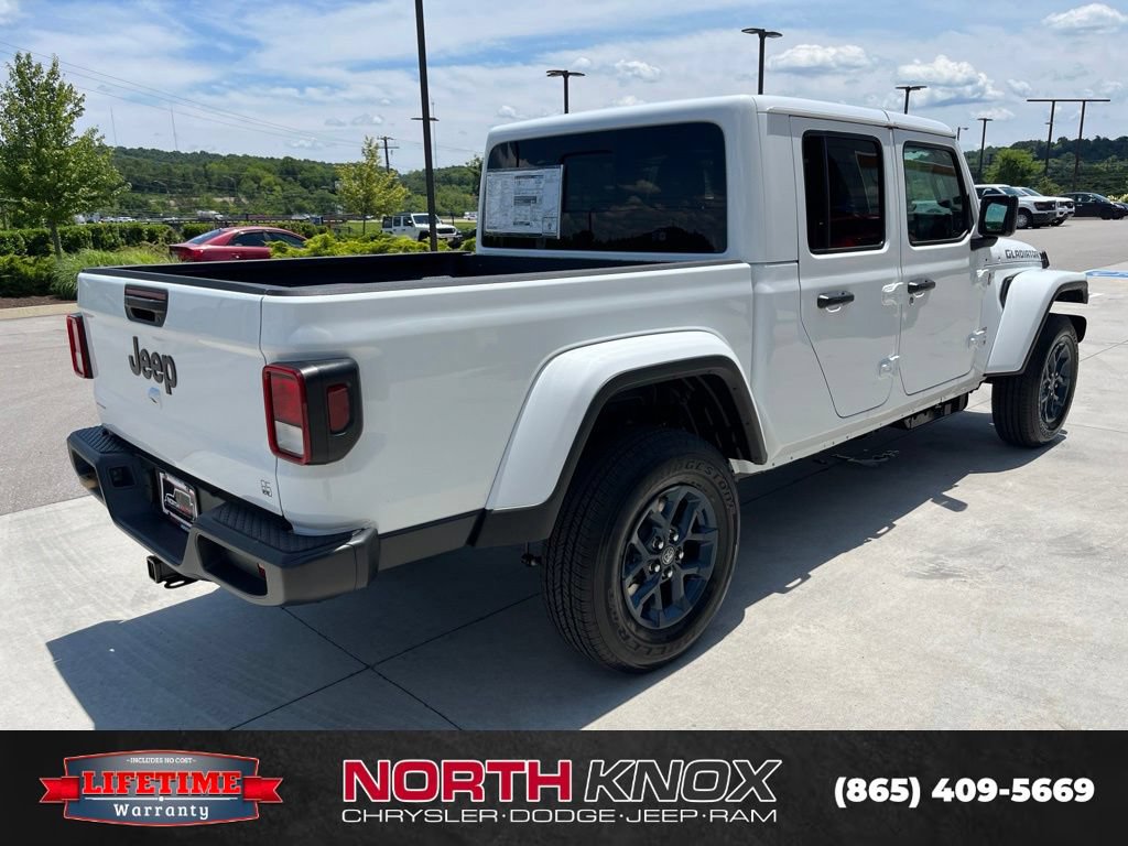 New 2026 Jeep Gladiator Sport AWD/4WD image 19
