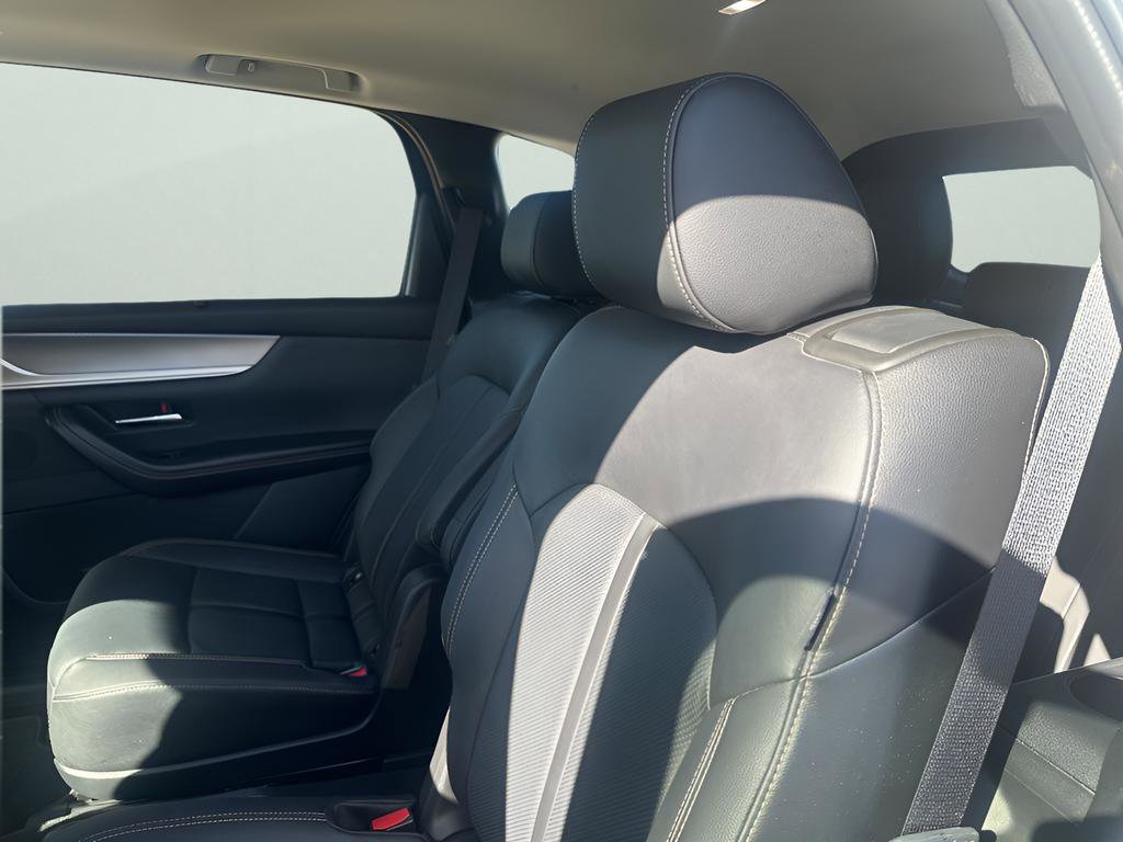 Used 2024 MAZDA CX-90 Plug-In Hybrid w/ Preferred image 19