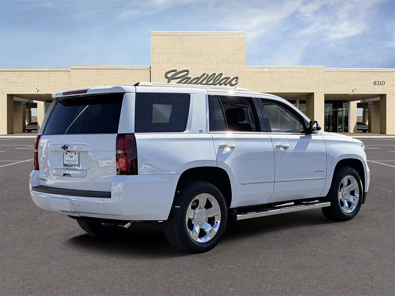 Used 2018 Chevrolet Tahoe LT w/ LT Signature Package image 5