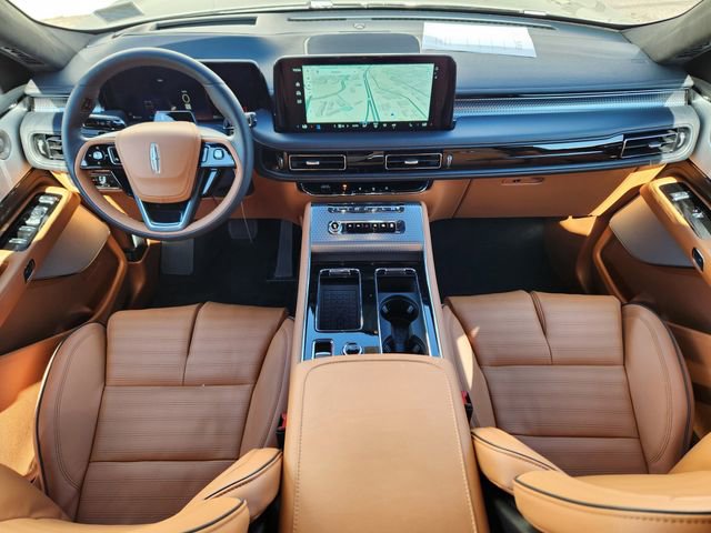 New 2025 Lincoln Aviator Black Label w/ Jet Appearance Package image 11