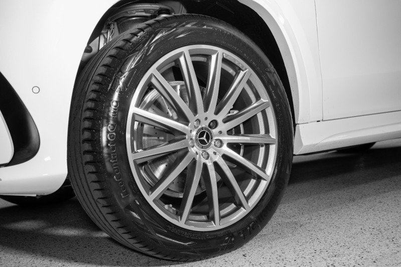 New 2026 Mercedes-Benz GLS 450 4MATIC image 32