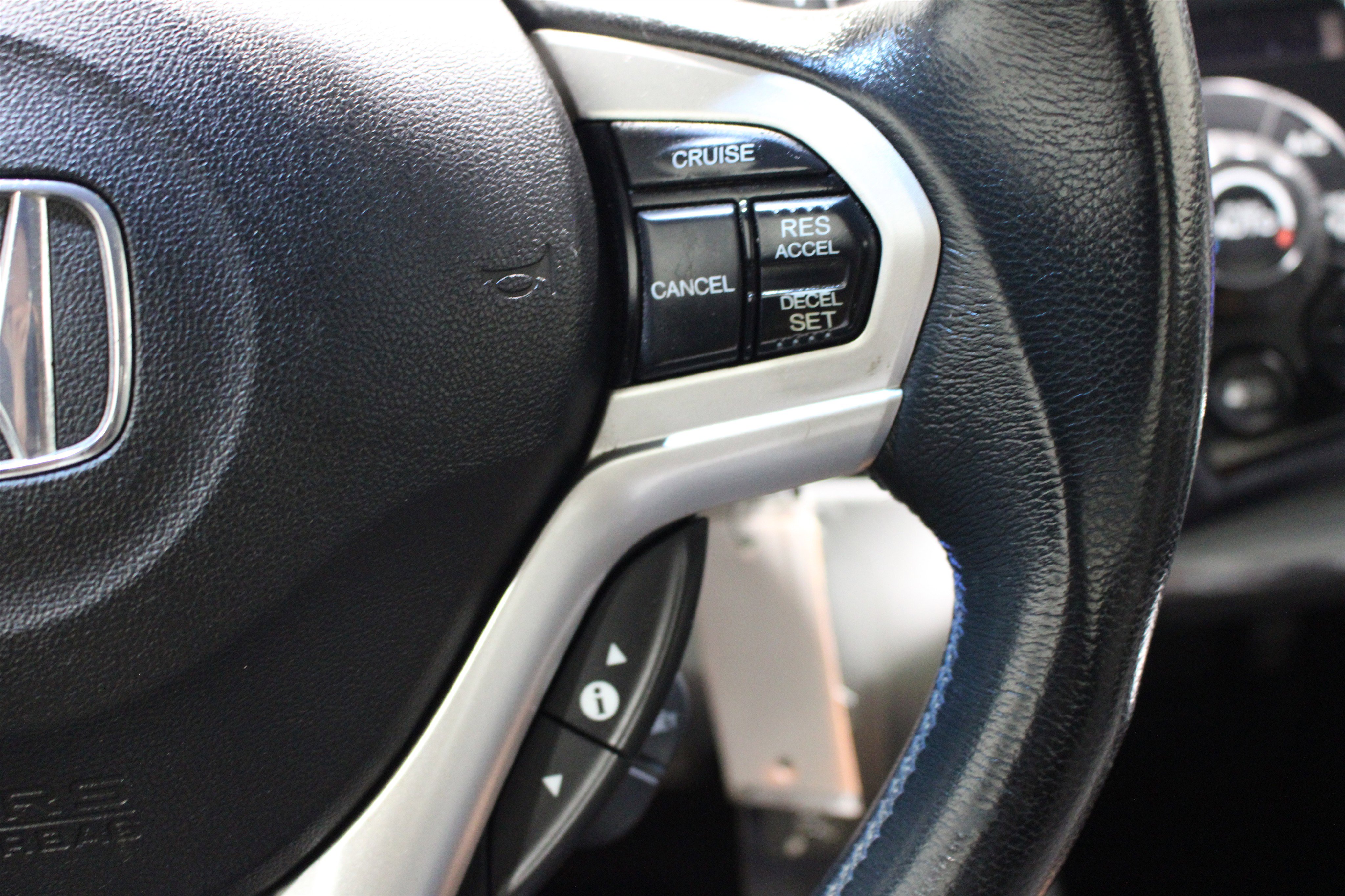 Used 2011 Honda CR-Z EX image 11