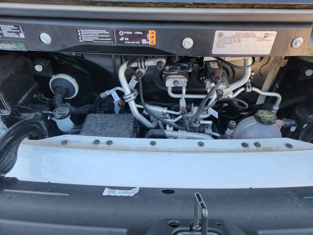 New 2025 Chevrolet Brightdrop 400 w/ Power Door Package AWD/4WD image 32