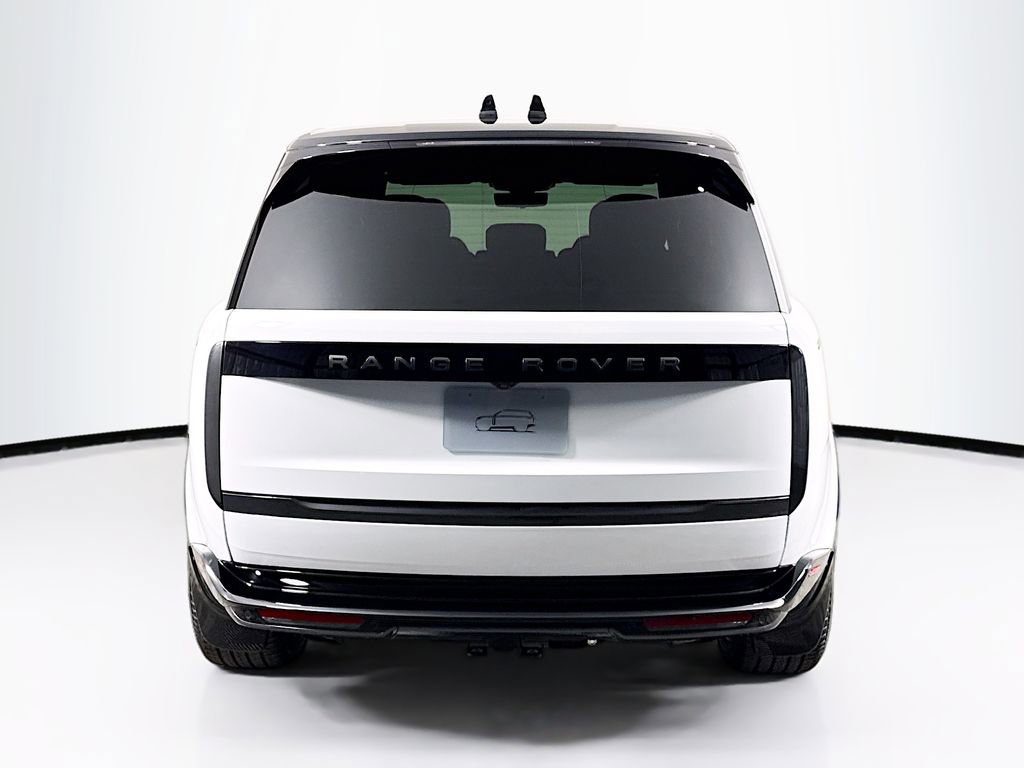 New 2026 Land Rover Range Rover Long Wheelbase SE image 6