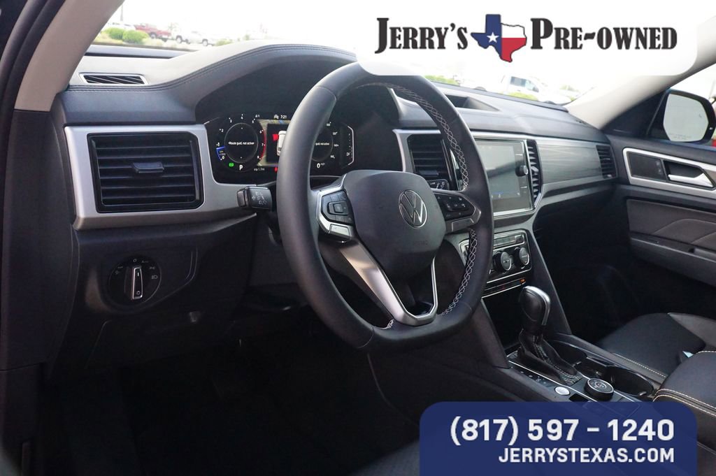 Used 2023 Volkswagen Atlas SEL AWD/4WD image 21