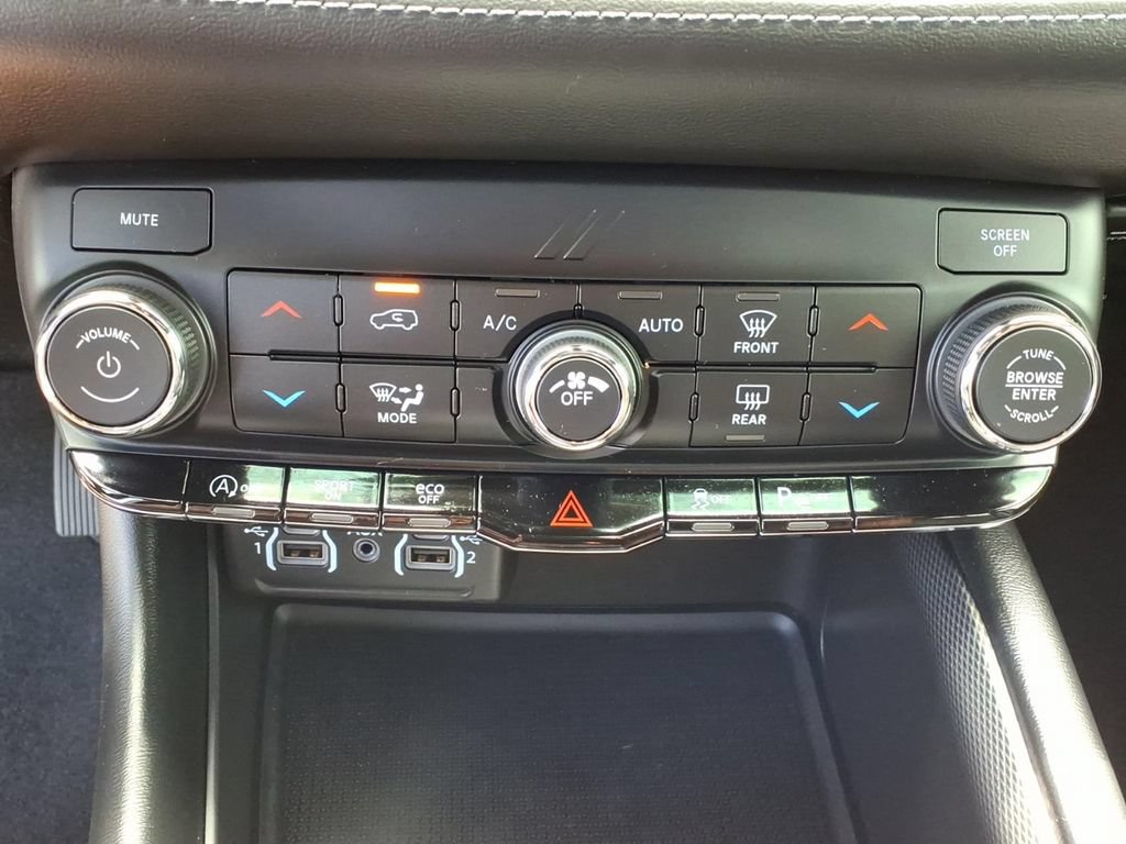 Used 2021 Dodge Durango GT w/ Blacktop Package AWD/4WD image 8