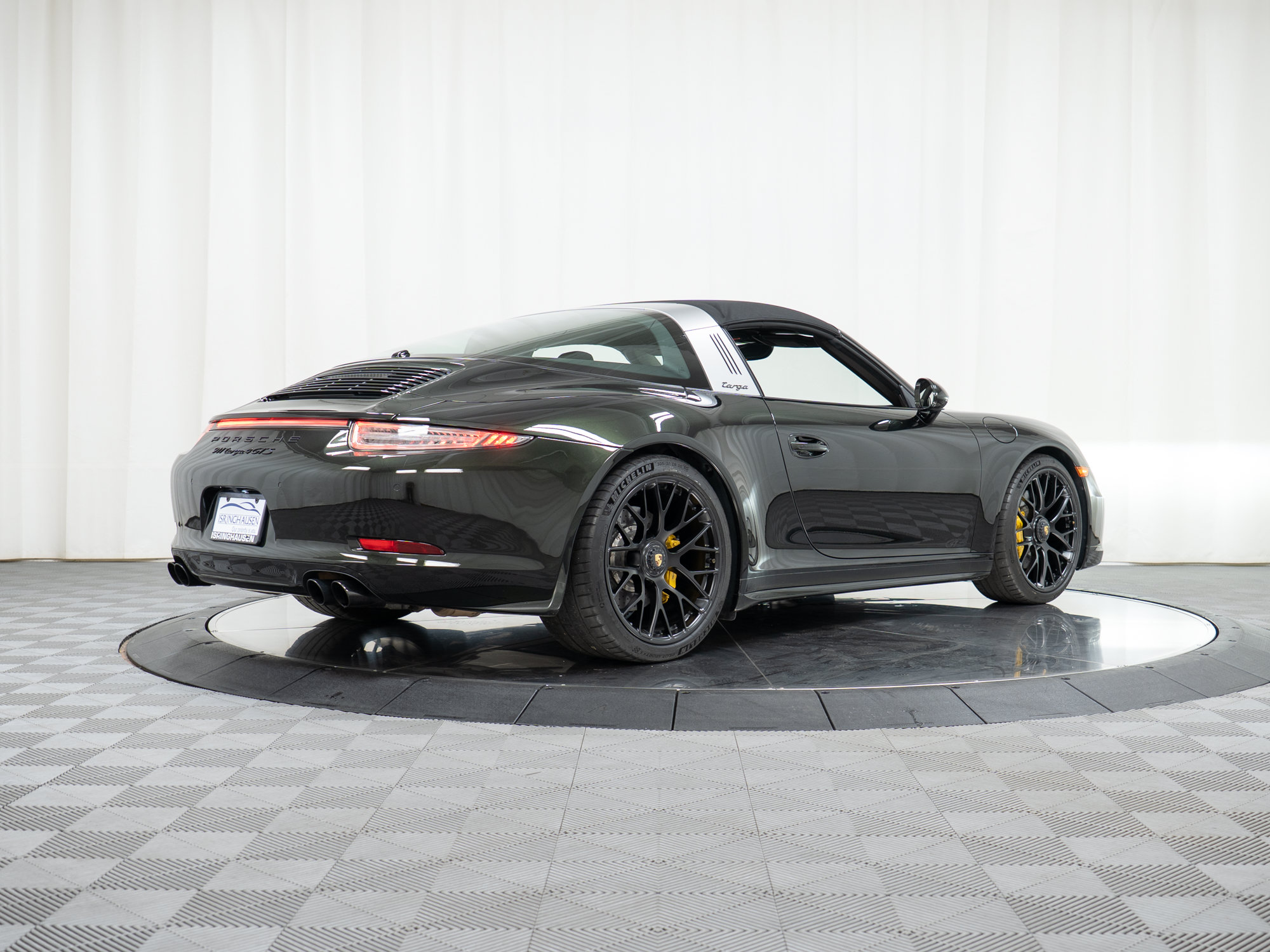 Certified 2016 Porsche 911 Targa 4 GTS AWD/4WD image 46