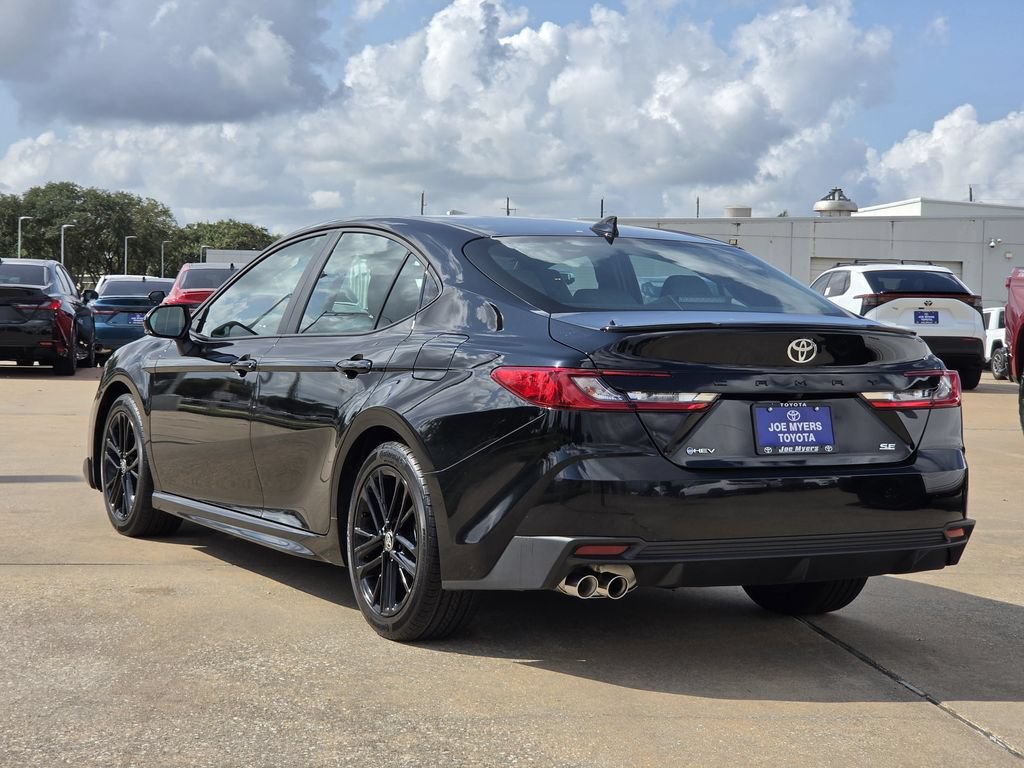 Used 2026 Toyota Camry SE FWD image 7