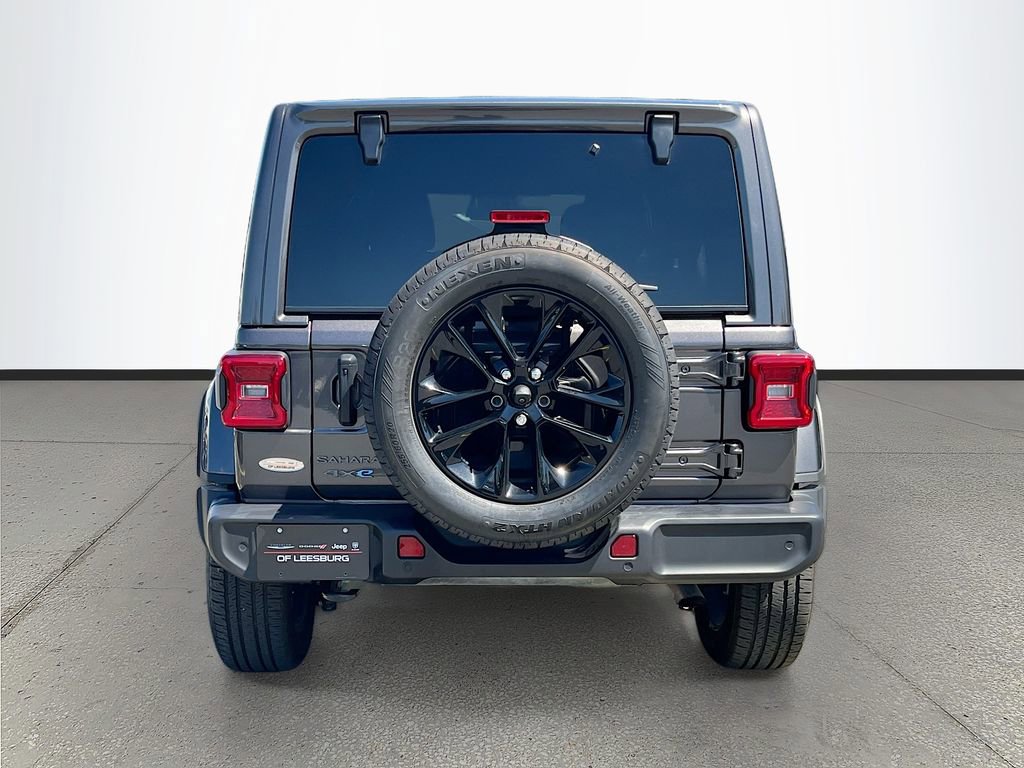 Certified 2025 Jeep Wrangler Unlimited Sahara w/ Safety Group image 6