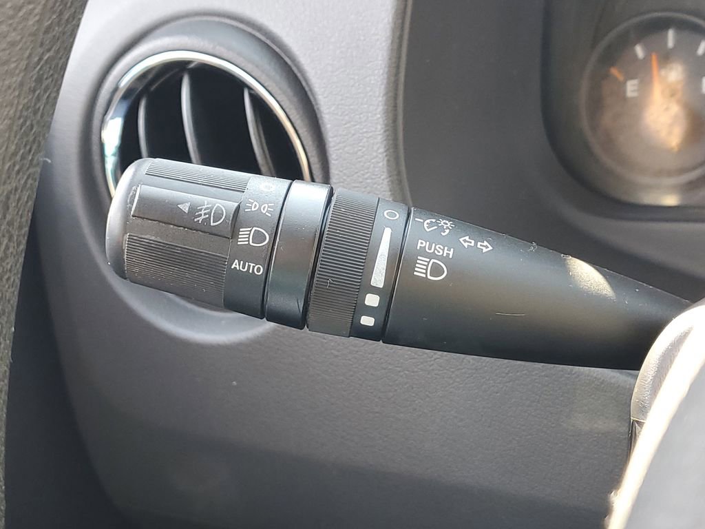 Used 2016 Jeep Compass Sport w/ Power Value Group FWD image 14