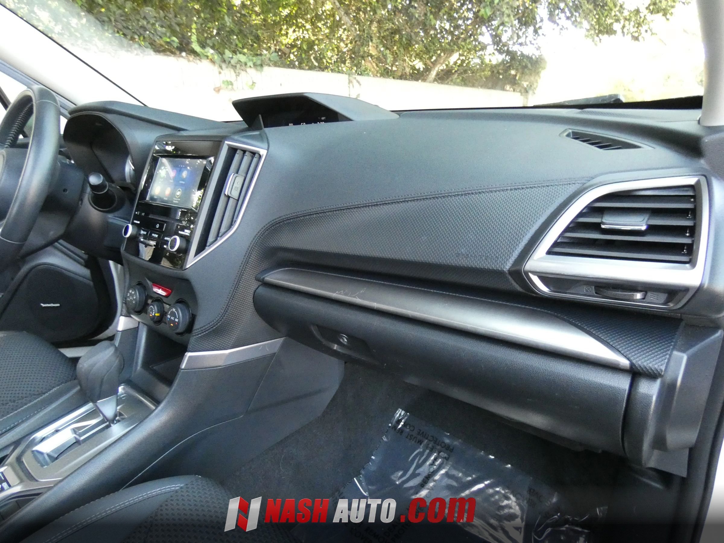 Used 2023 Subaru Forester Premium AWD/4WD image 32