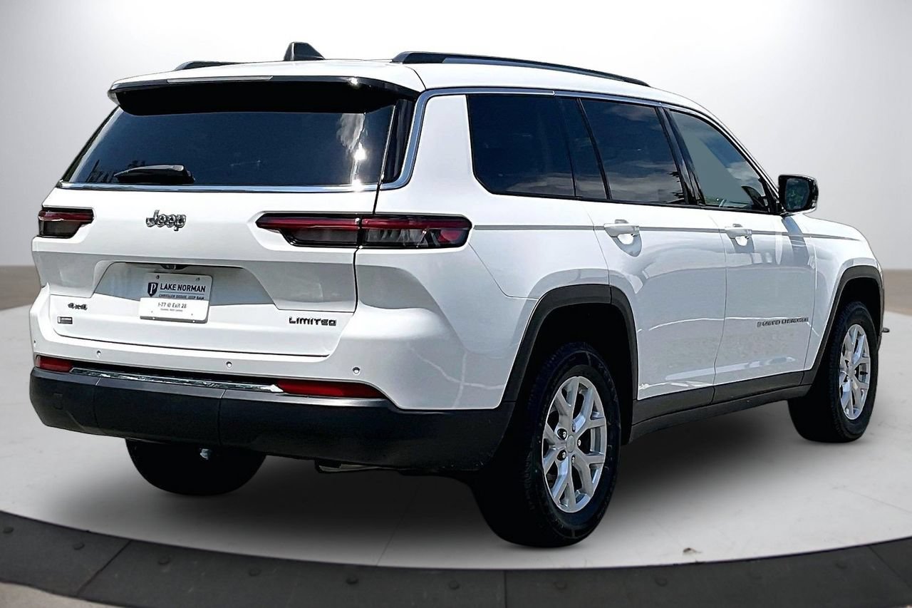 Used 2023 Jeep Grand Cherokee L Limited AWD/4WD image 8