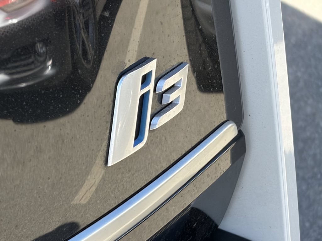 Used 2020 BMW i3 RWD image 6