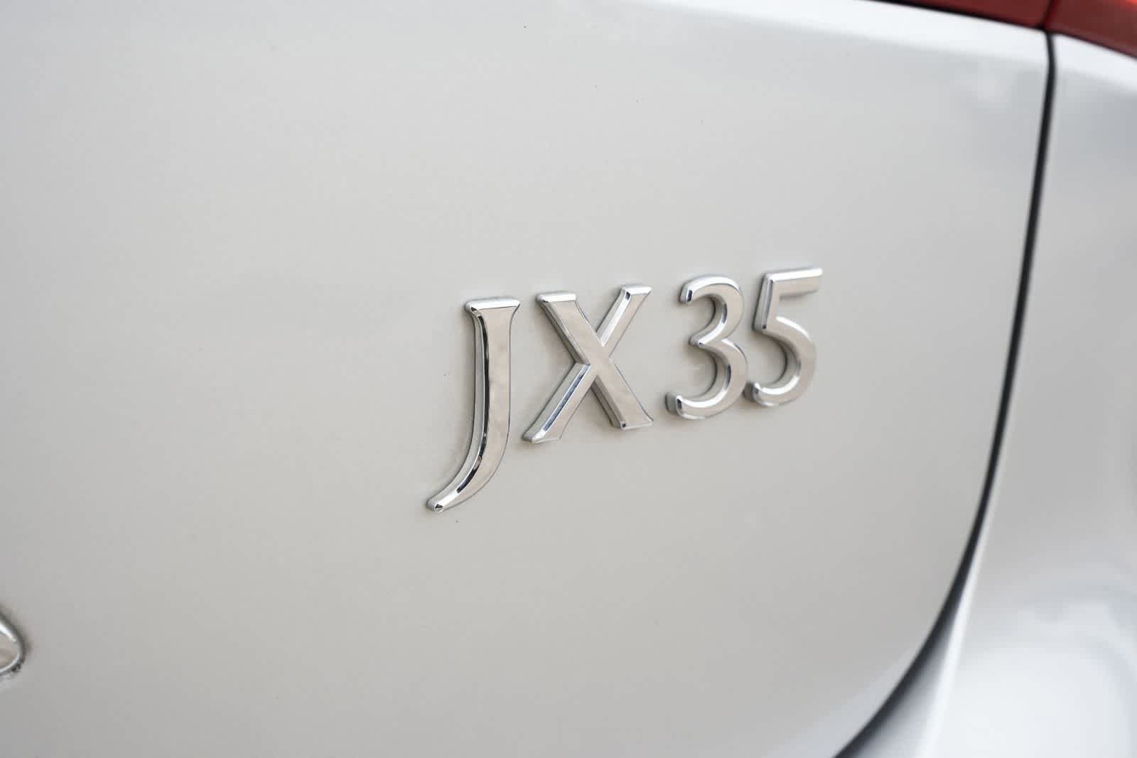 Used 2013 INFINITI JX35 AWD w/ Premium Pkg image 18