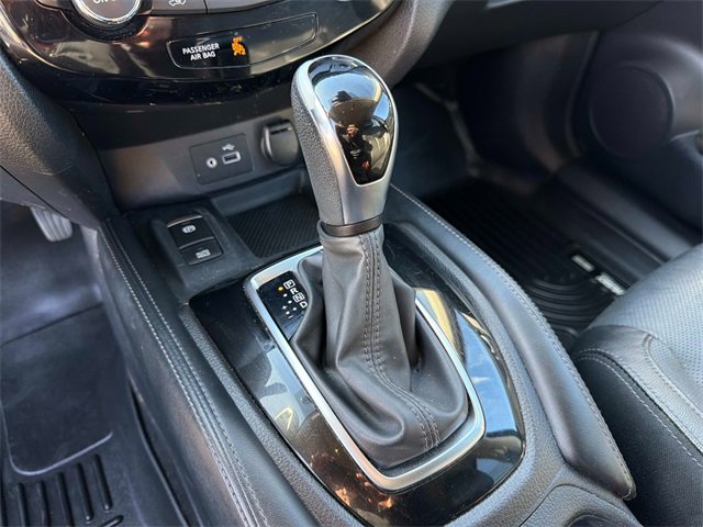 Used 2019 Nissan Rogue SL image 29