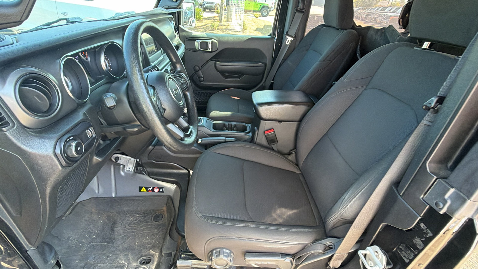 Used 2023 Jeep Wrangler Sport AWD/4WD image 16