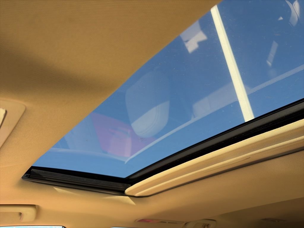 Used 2015 Toyota Highlander Limited image 6