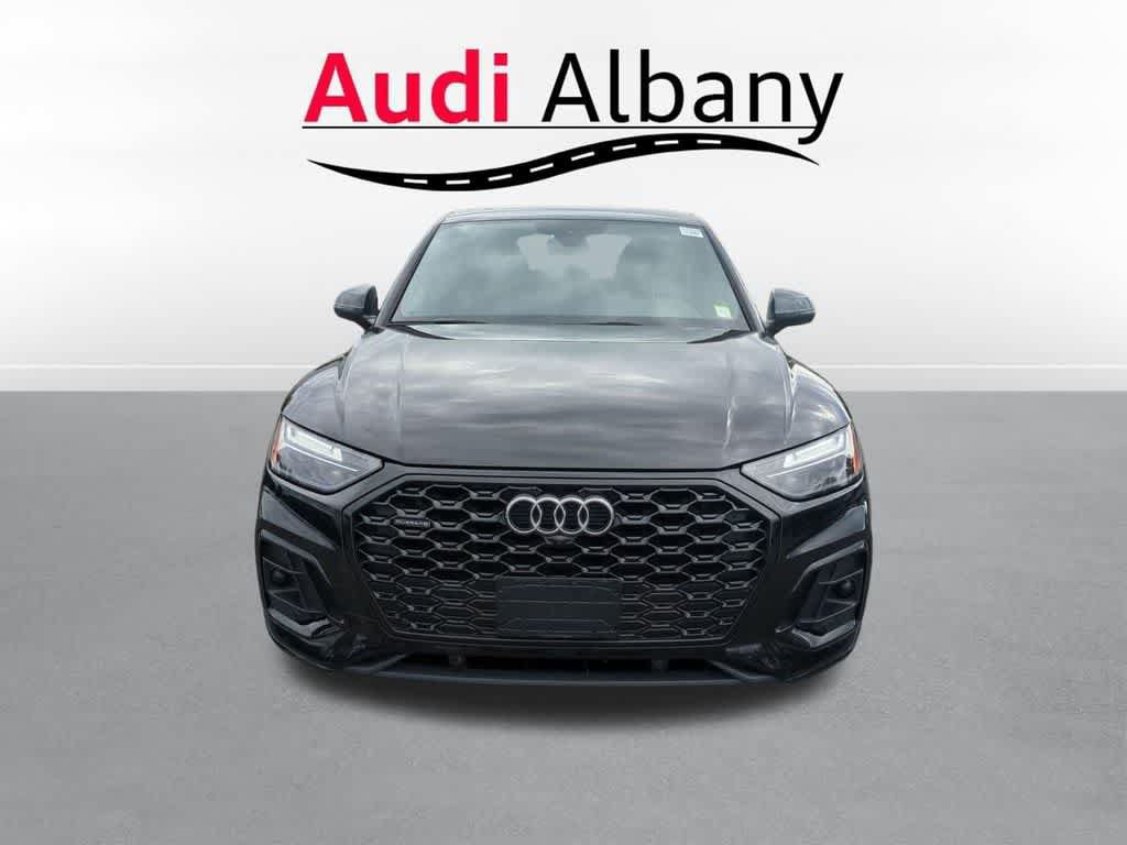 Used 2022 Audi Q5 2.0T Premium Plus w/ Premium Plus Package AWD/4WD image 9