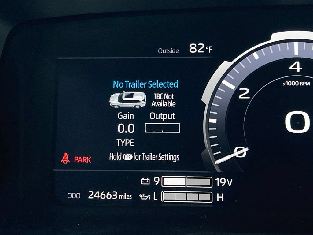 Certified 2025 Toyota Sequoia Capstone AWD/4WD image 18