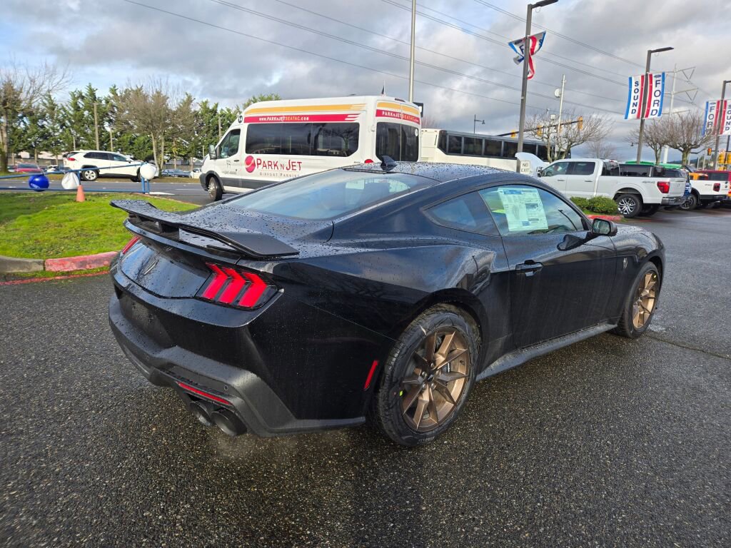 New 2026 Ford Mustang Dark Horse RWD image 5