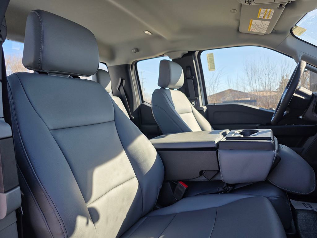 New 2026 Ford F350 XL w/ XL Chrome Package image 46