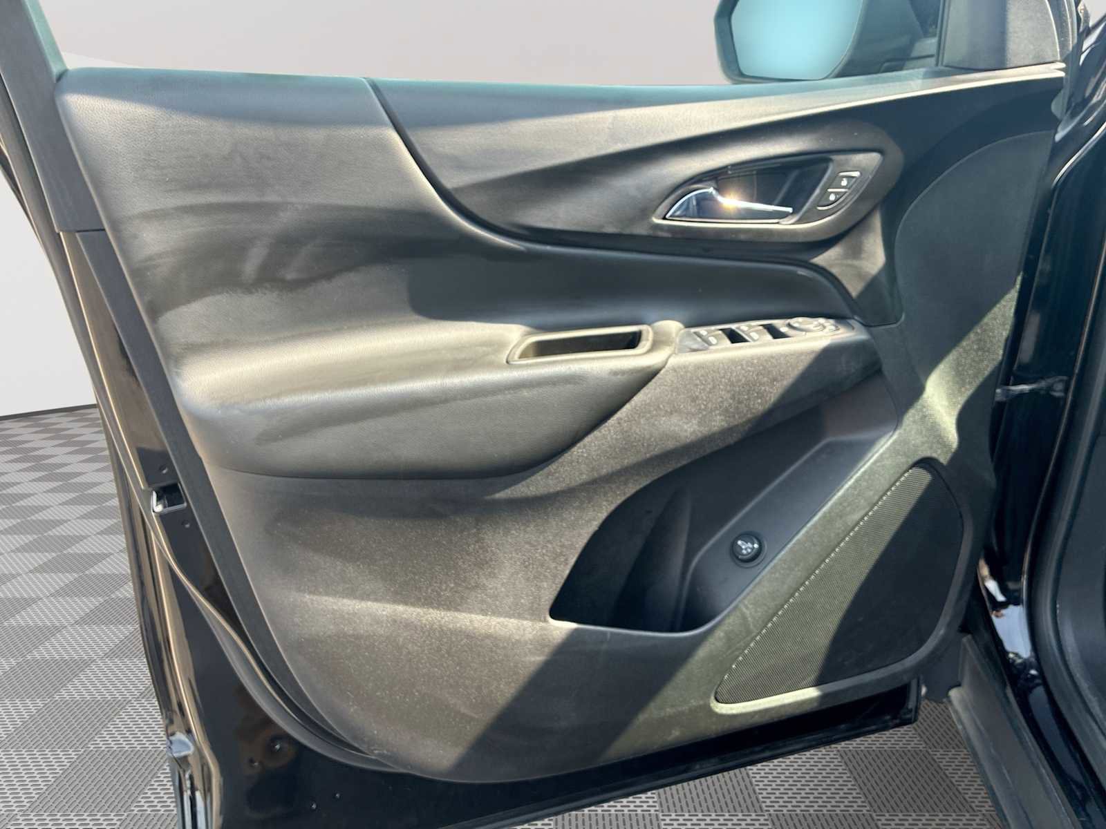 Certified 2019 Chevrolet Equinox LT image 22