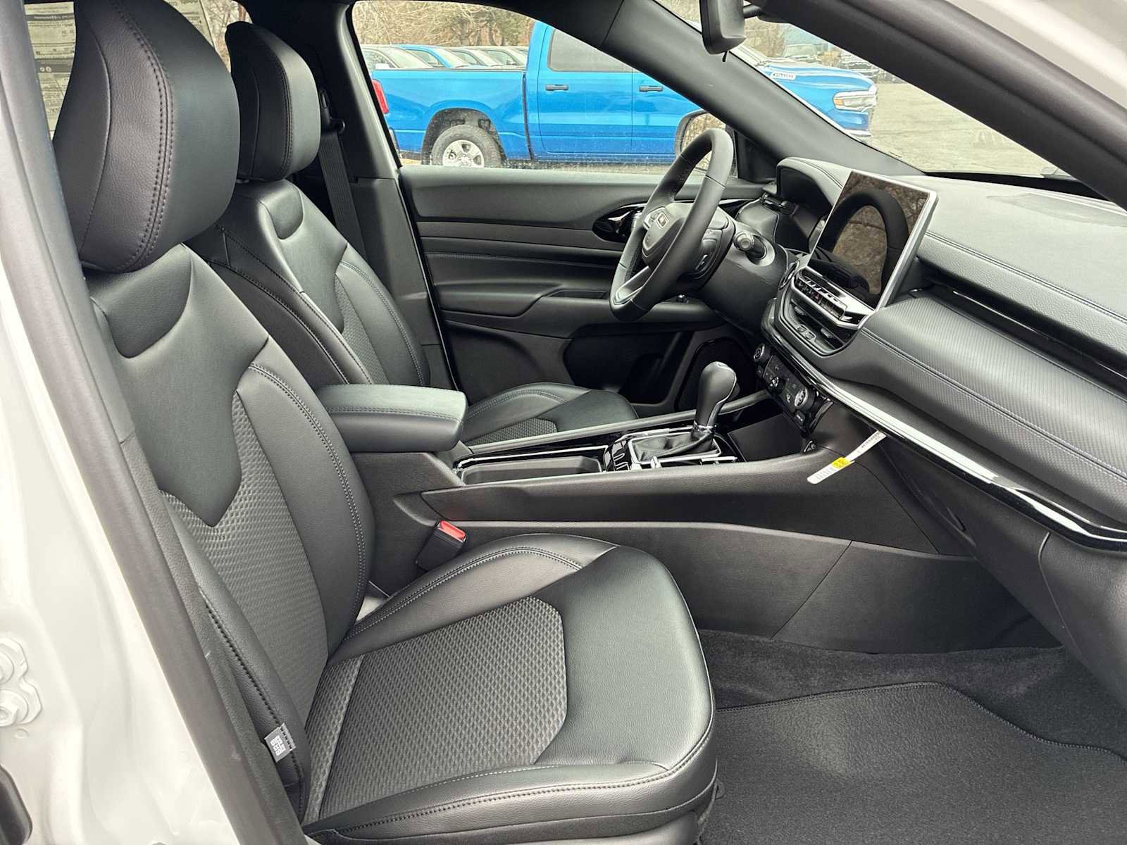 New 2026 Jeep Compass Latitude image 24