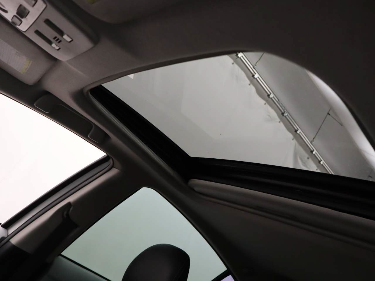 Used 2012 Toyota Prius C Four FWD image 19