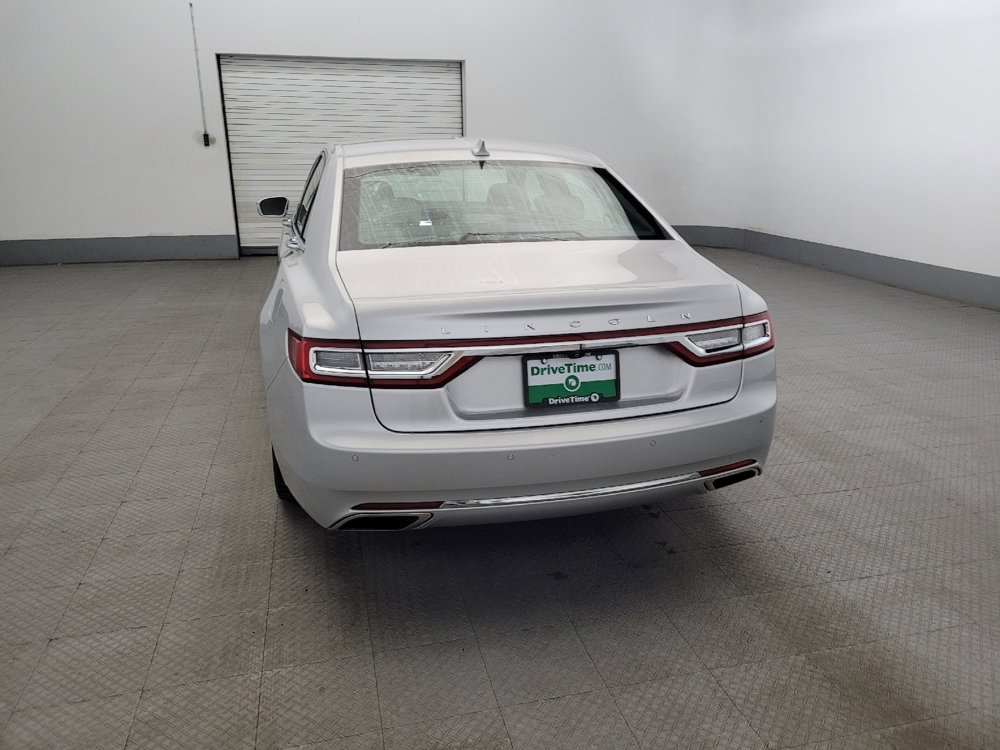 Used 2019 Lincoln Continental Select w/ Continental Climate Package image 6