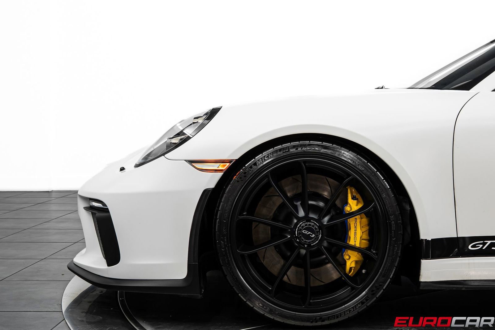 Used 2018 Porsche 911 GT3 RWD image 13