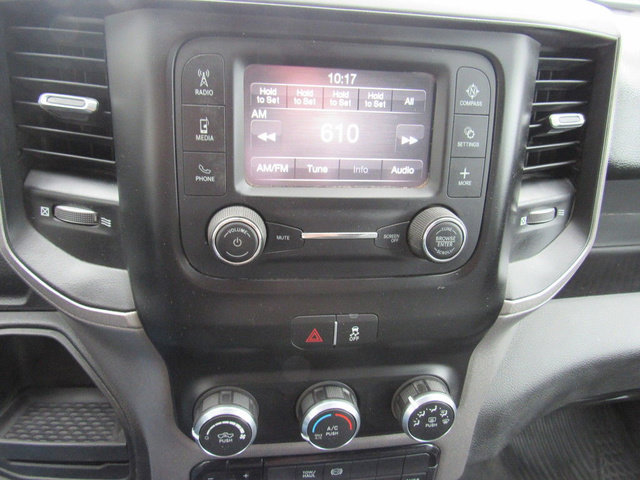 Used 2022 RAM 3500 Tradesman w/ Chrome Appearance Group AWD/4WD image 41