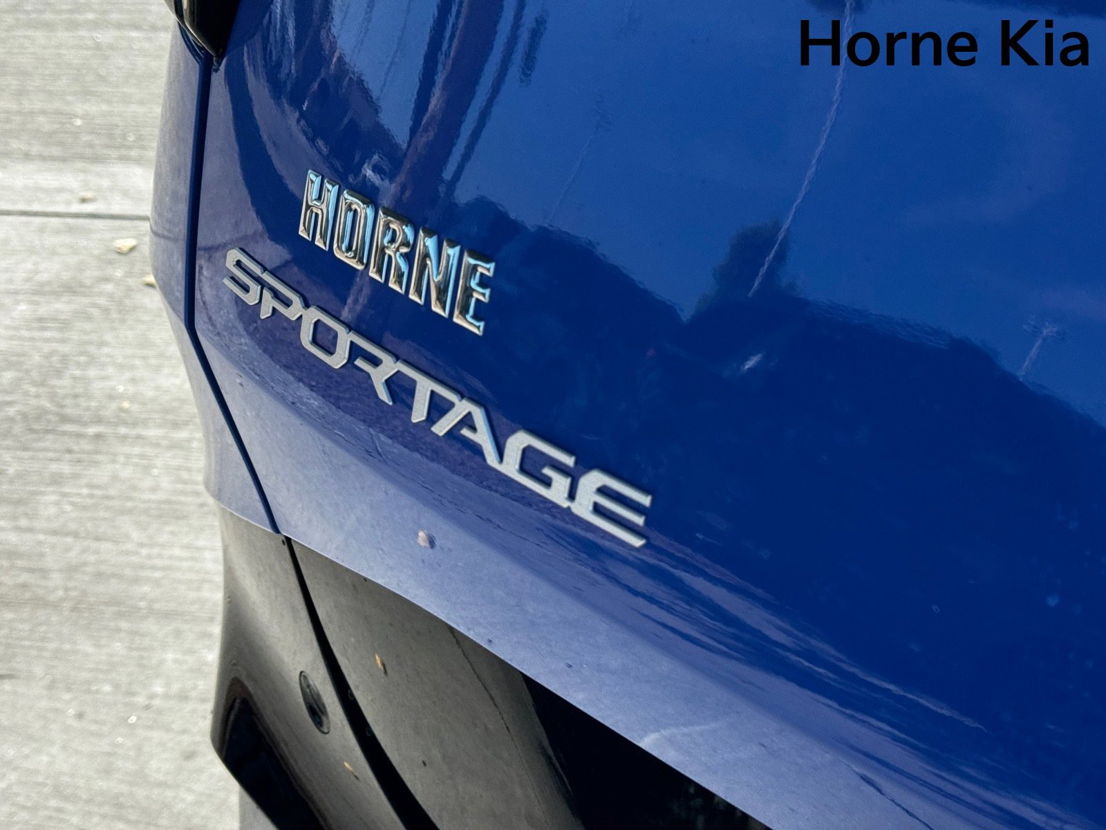 New 2026 Kia Sportage SX image 9