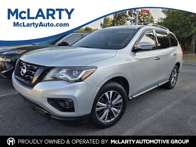 Used 2020 Nissan Pathfinder SV