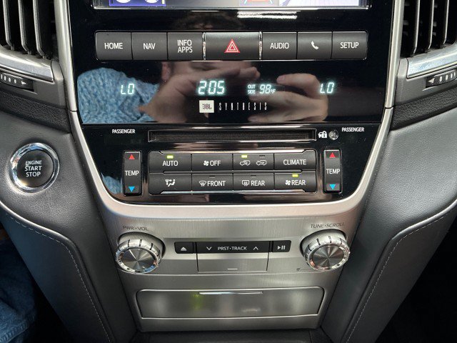 Used 2020 Toyota Land Cruiser AWD/4WD image 23
