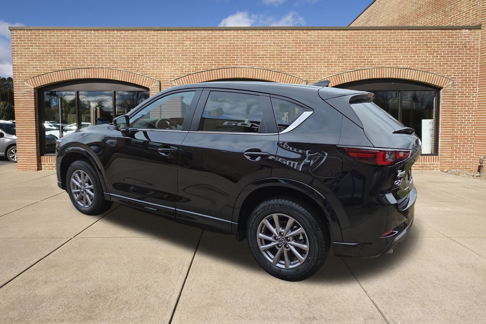 New 2025 MAZDA CX-5 AWD 2.5 S w/ Preferred Package image 6