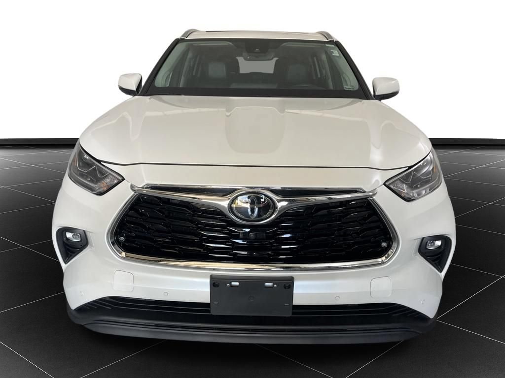 Used 2020 Toyota Highlander Limited AWD/4WD image 8