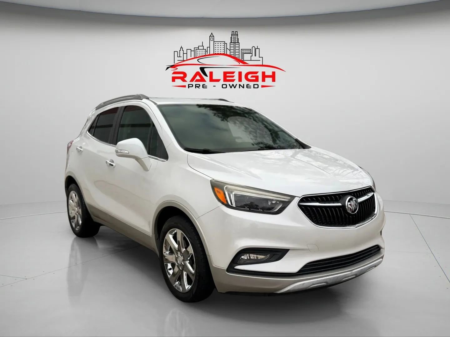 Used 2017 Buick Encore Essence w/ Experience Buick Package image 4