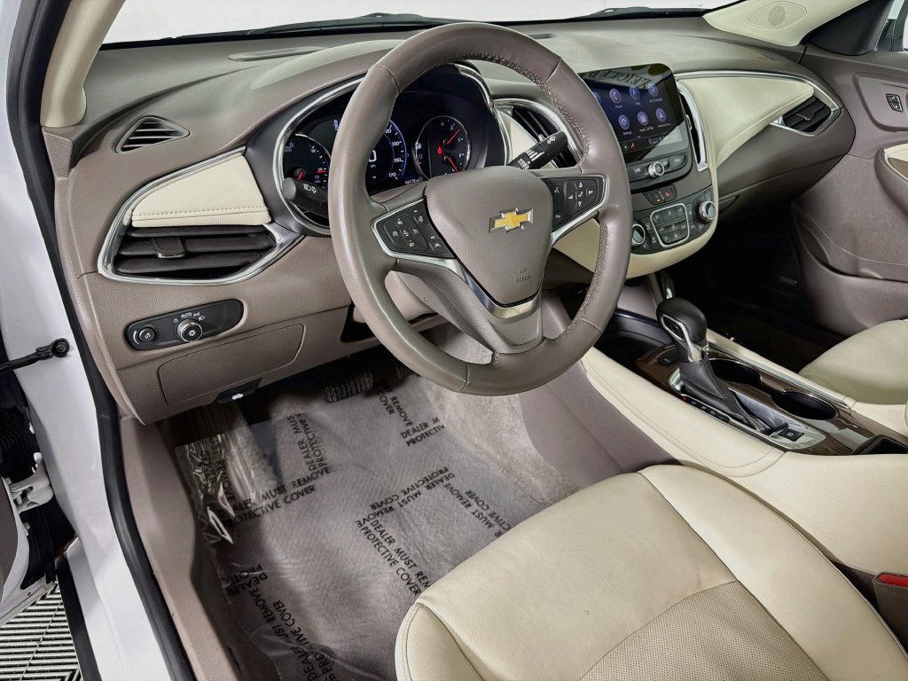 Used 2024 Chevrolet Malibu LT FWD image 9