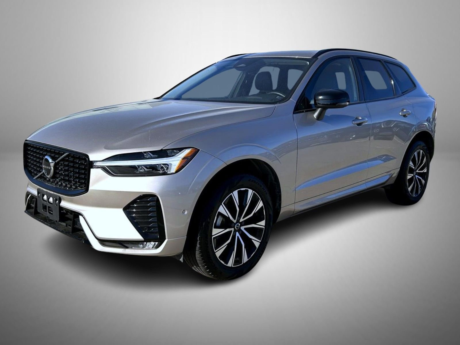 Used 2025 Volvo XC60 B5 Plus