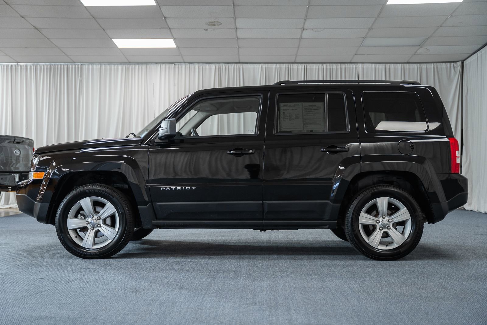 Used 2017 Jeep Patriot Latitude image 5