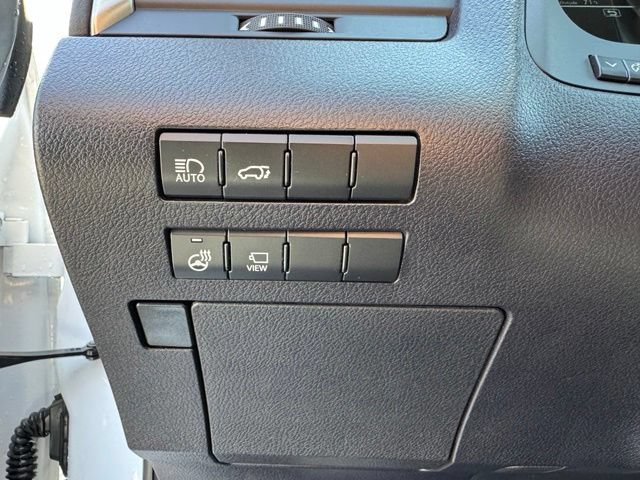 Used 2020 Lexus RX 350 F Sport w/ Accessory Package AWD/4WD image 16