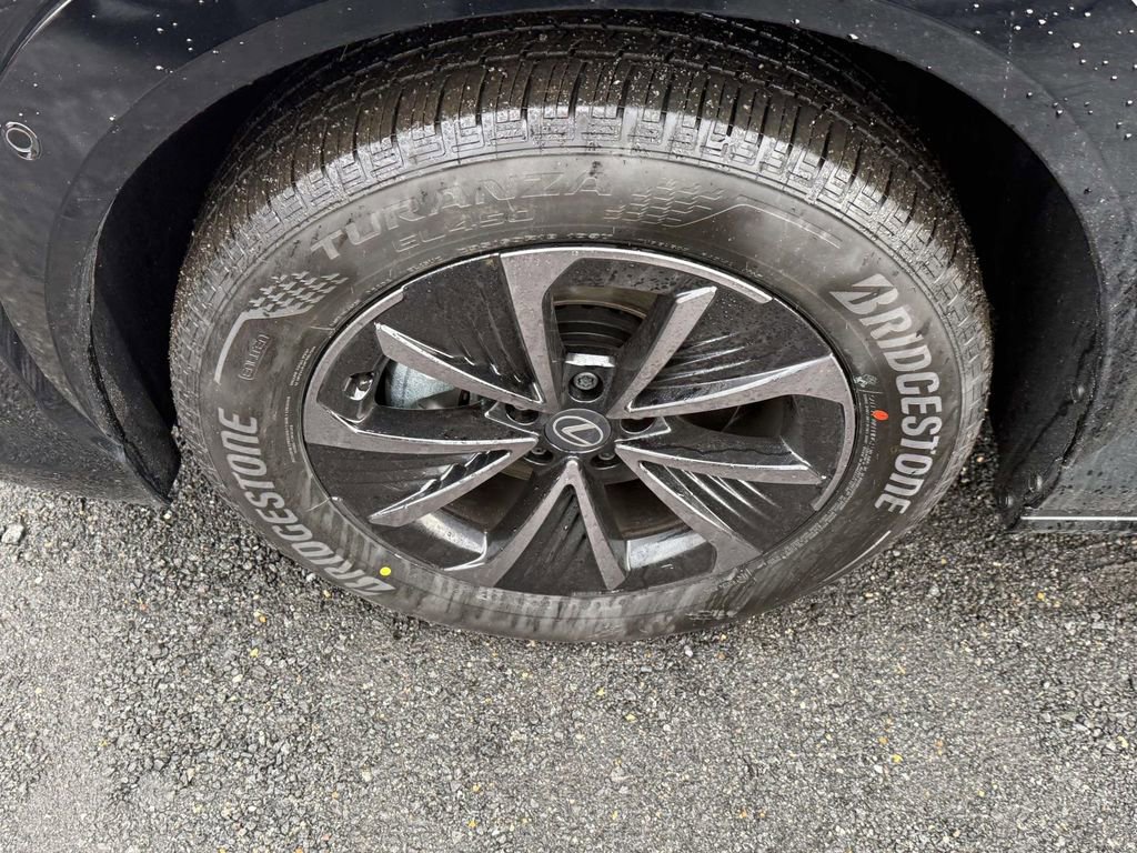 New 2026 Lexus RZ 450e Premium image 7