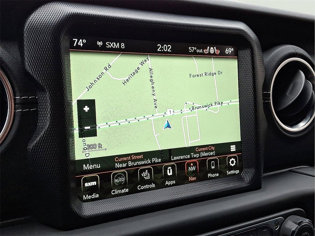 Used 2022 Jeep Wrangler Unlimited Sahara w/ Cold Weather Group image 17