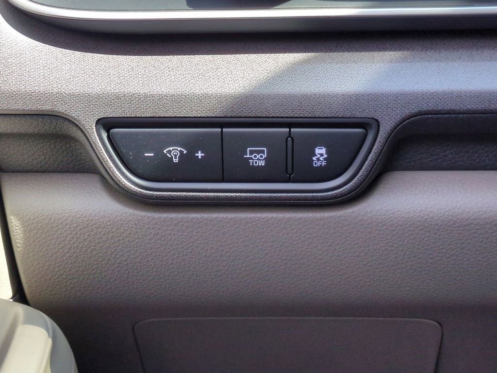 New 2026 Kia Carnival EX FWD image 18